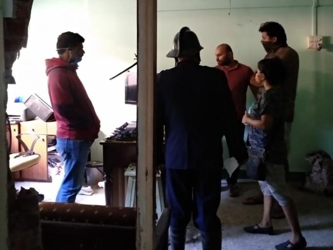 Cylinder explosion in Rabodi area of Thane; Property damage due to flat closure | ठाण्यातील राबोडी परिसरात सिलेंडरचा स्फोट; फ्लॅट बंद असल्याने मालमत्तेचीच हानी