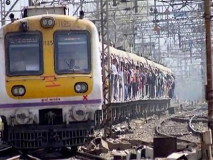 Officers in the control room will interact directly with passengers | कंट्रोल रूममधील अधिकारी प्रवाशांशी साधणार थेट संवाद Officers in the control room will interact directly with passengers | कंट्रोल रूममधील अधिकारी प्रवाशांशी साधणार थेट संवाद