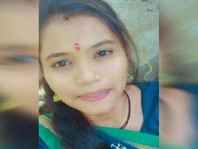 Girl commits suicide by hanging herself at Nagobachi Wadi | नागोबाची वाडी येथे तरुणीची गळफास घेऊन आत्महत्या Girl commits suicide by hanging herself at Nagobachi Wadi | नागोबाची वाडी येथे तरुणीची गळफास घेऊन आत्महत्या