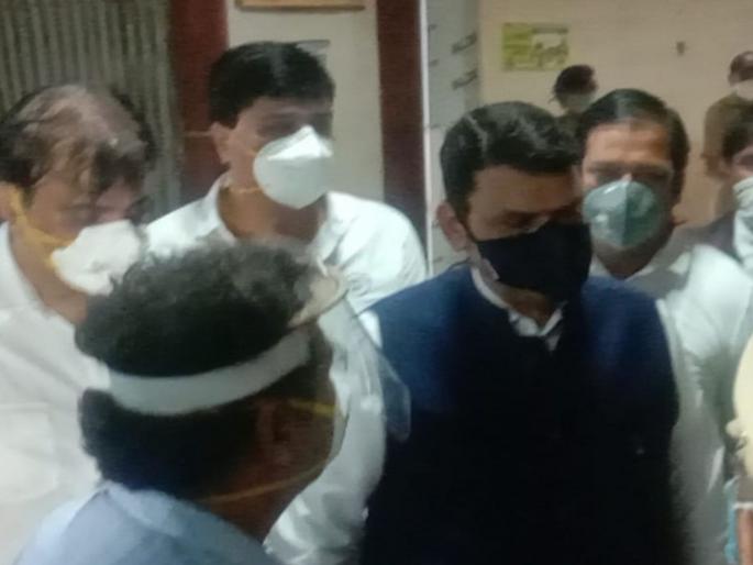 no adequate Health facilities in Ulhasnagar, need help from government; devendra fadanvis | उल्हासनगरातील आरोग्य सुविधा तोकडी, राज्य शासनाच्या मदतीची गरज: देवेंद्र फडणवीस