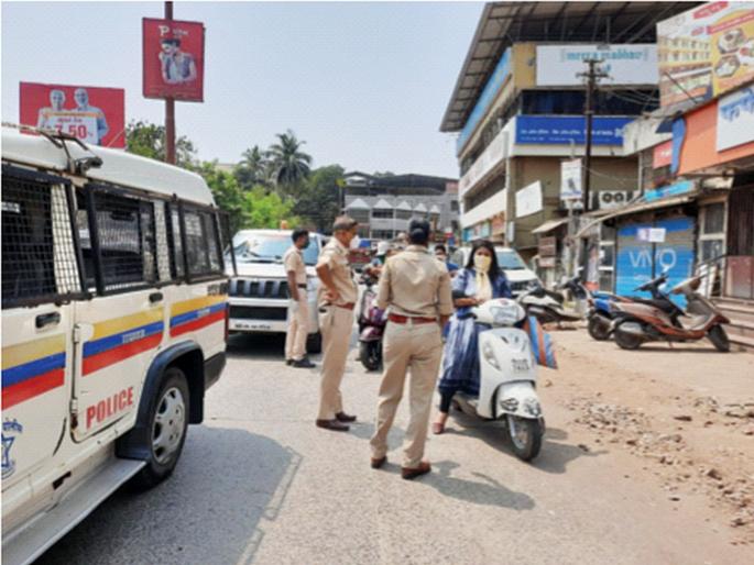 9 lakh 46 thousand fines collected in ten months in Raigad | रायगडमध्ये दहा महिन्यांत 9 लाख 46 हजार दंड वसूल 9 lakh 46 thousand fines collected in ten months in Raigad | रायगडमध्ये दहा महिन्यांत 9 लाख 46 हजार दंड वसूल