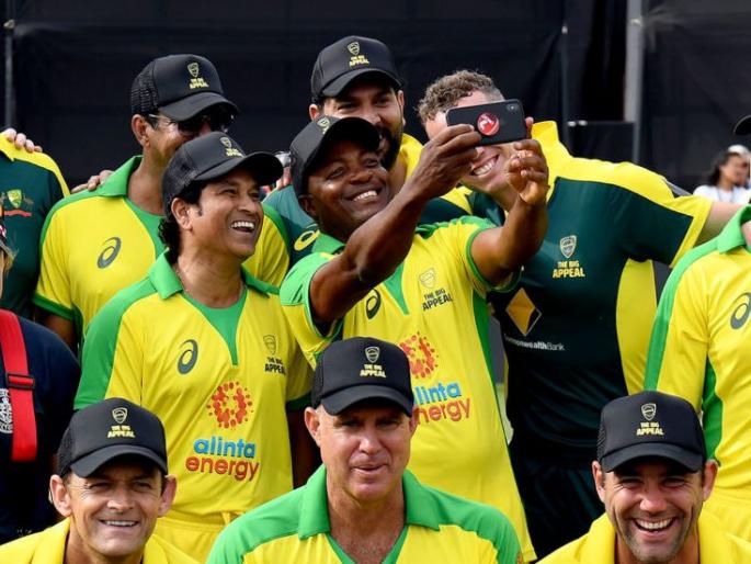 five years later, Sachin tendulkar played again | साडेपाच वर्षांनंतर सचिनने पुन्हा केली फटकेबाजी