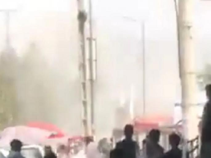 Suicide Bombing of Russian Embassy; Two officers killed, 11 injured in Kabul | रशियन दुतावासावर आत्मघाती बॉम्बहल्ला; काबुलमध्ये दोन अधिकारी ठार, ११ जखमी Suicide Bombing of Russian Embassy; Two officers killed, 11 injured in Kabul | रशियन दुतावासावर आत्मघाती बॉम्बहल्ला; काबुलमध्ये दोन अधिकारी ठार, ११ जखमी