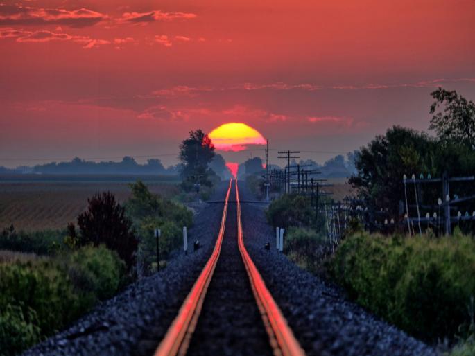 Editorial: Looks like morning, but .. | संपादकीय : उजाडल्यासारखे दिसते, पण.. Editorial: Looks like morning, but .. | संपादकीय : उजाडल्यासारखे दिसते, पण..