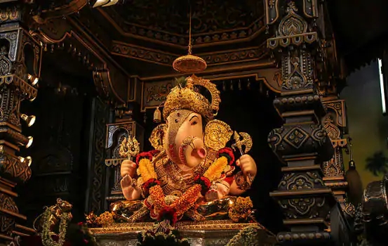 The Dagdusheth Ganpati festival in Pune is also in the temple, breaking the tradition of 127 years | पुण्यातील दगडूशेठ गणपती ट्रस्टचा मोठा निर्णय, 127 वर्षांची परंपरा खंडीत The Dagdusheth Ganpati festival in Pune is also in the temple, breaking the tradition of 127 years | पुण्यातील दगडूशेठ गणपती ट्रस्टचा मोठा निर्णय, 127 वर्षांची परंपरा खंडीत