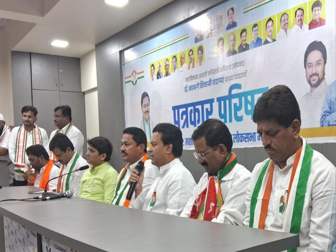 The work of looting the country has started through 'GST', Congress State President Nana Patole's criticism | 'जीएसटी'च्या माध्यमातून देशाला लुटण्याचे काम सुरु, काँग्रेस प्रदेशाध्यक्ष नाना पटोले यांची टीका The work of looting the country has started through 'GST', Congress State President Nana Patole's criticism | 'जीएसटी'च्या माध्यमातून देशाला लुटण्याचे काम सुरु, काँग्रेस प्रदेशाध्यक्ष नाना पटोले यांची टीका