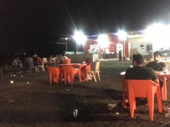 Corona's dilapidated dhaba in full swing! | कोरोनाच्या विळख्यात ढाबे जोमात! Corona's dilapidated dhaba in full swing! | कोरोनाच्या विळख्यात ढाबे जोमात!