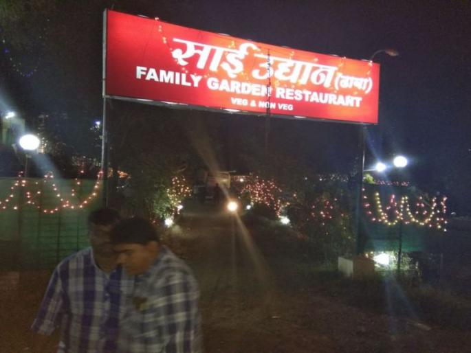 Duty of excise duty on the dhabas in Kalyan, action taken on 10 dhabas | कल्याणमधील ढाब्यांवर उत्पादन शुल्क विभागाची धाड, दहा ढाब्यांवर केली कारवाई Duty of excise duty on the dhabas in Kalyan, action taken on 10 dhabas | कल्याणमधील ढाब्यांवर उत्पादन शुल्क विभागाची धाड, दहा ढाब्यांवर केली कारवाई