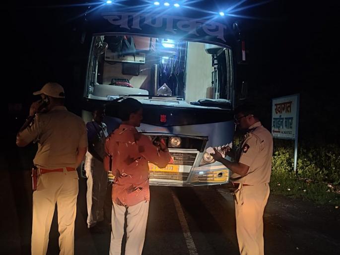 Travels' drivers will be tested for alcohol; Monitoring of the dhabas where one stops for food | ट्रॅव्हल्सच्या चालकांची होणार मद्य तपासणी; भोजनासाठी थांबलेल्या ढाब्यांवरही निगराणी Travels' drivers will be tested for alcohol; Monitoring of the dhabas where one stops for food | ट्रॅव्हल्सच्या चालकांची होणार मद्य तपासणी; भोजनासाठी थांबलेल्या ढाब्यांवरही निगराणी