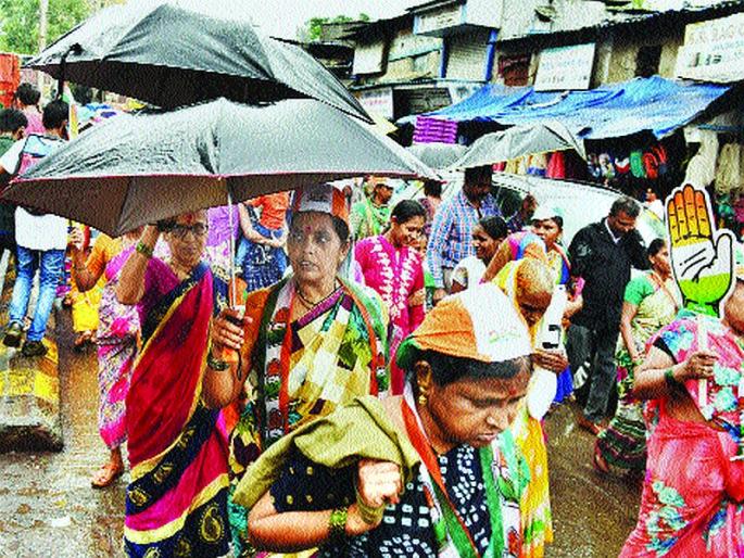 Maharashtra Election 2019: all partys rally for election | Maharashtra Election 2019: शेवटच्या प्रचारात गल्लीबोळ पिंजून काढण्यावर भर Maharashtra Election 2019: all partys rally for election | Maharashtra Election 2019: शेवटच्या प्रचारात गल्लीबोळ पिंजून काढण्यावर भर