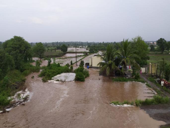 Cloudburst in Valti, Shindwane and Waghapur villages of Haveli taluka; Extreme losses to farmers | Video: उरुळी कांचन जवळच्या गावात ढगफुटी; शेतकऱ्यांची पिके झाली मातीमोल! Cloudburst in Valti, Shindwane and Waghapur villages of Haveli taluka; Extreme losses to farmers | Video: उरुळी कांचन जवळच्या गावात ढगफुटी; शेतकऱ्यांची पिके झाली मातीमोल!