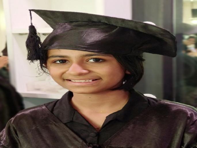 Dharya Bhate from Sangli holds the distinction of being the world youngest girl in the field of makeup | सांगलीतील धैर्या भाटेचा मेकअप क्षेत्रात ठसा, जगातील सर्वांत लहान मुलगीचा बहुमान Dharya Bhate from Sangli holds the distinction of being the world youngest girl in the field of makeup | सांगलीतील धैर्या भाटेचा मेकअप क्षेत्रात ठसा, जगातील सर्वांत लहान मुलगीचा बहुमान