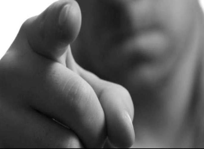 Pimpri-based goon arrested for threatening to kill Gajanan | पिंपरीत गुंड गजानन मारणेच्या नावाने धमकी देत सावकारी करणाऱ्याला अटक Pimpri-based goon arrested for threatening to kill Gajanan | पिंपरीत गुंड गजानन मारणेच्या नावाने धमकी देत सावकारी करणाऱ्याला अटक