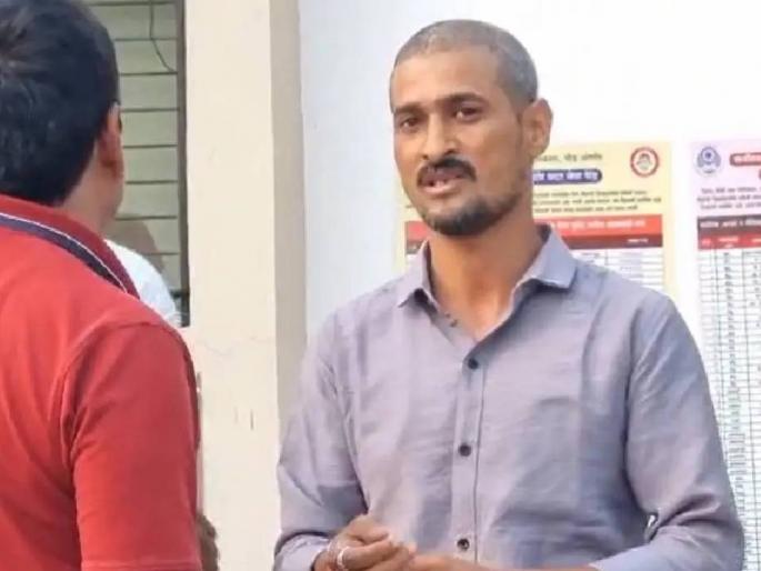 Santosh Deshmukh Case Dhananjay Deshmukh took a big decision before meeting the Chief Minister; withdrew the petition in the High Court | Santosh Deshmukh Case : मुख्यमंत्र्यांच्या भेटीआधी धनंजय देशमुखांनी घेतला मोठा निर्णय; हायकोर्टातील याचिका मागे घेतली Santosh Deshmukh Case Dhananjay Deshmukh took a big decision before meeting the Chief Minister; withdrew the petition in the High Court | Santosh Deshmukh Case : मुख्यमंत्र्यांच्या भेटीआधी धनंजय देशमुखांनी घेतला मोठा निर्णय; हायकोर्टातील याचिका मागे घेतली