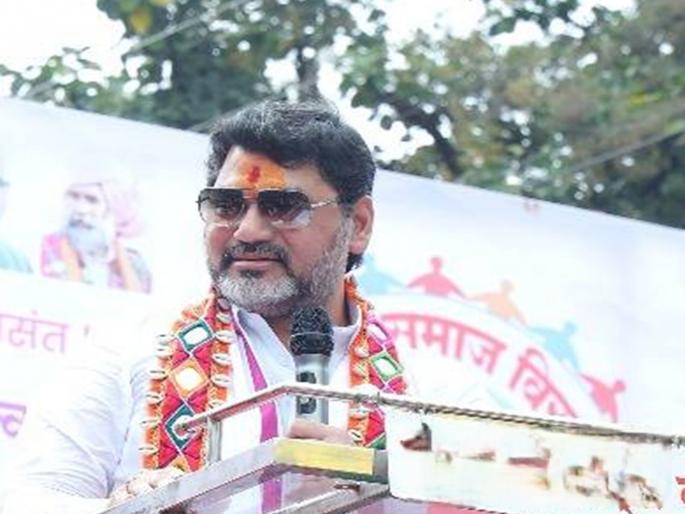 Dhananjay Munde on action mode as controversy erupts over Beed statement; Clarifies, says... | 'काही विघ्नसंतोषी...';'बंजारा-वंजारा एकच' वक्तव्यावरून वाद पेटताच धनंजय मुंडेंची स्पष्टोक्ती Dhananjay Munde on action mode as controversy erupts over Beed statement; Clarifies, says... | 'काही विघ्नसंतोषी...';'बंजारा-वंजारा एकच' वक्तव्यावरून वाद पेटताच धनंजय मुंडेंची स्पष्टोक्ती