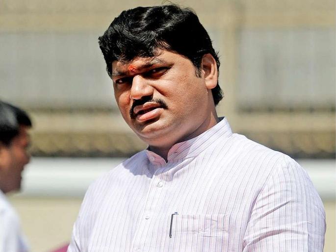 dhananjay munde comments on bjp government | ...तर लाखो कर्मचाऱ्यांचे संसार वाचले असते- धनंजय मुंडे