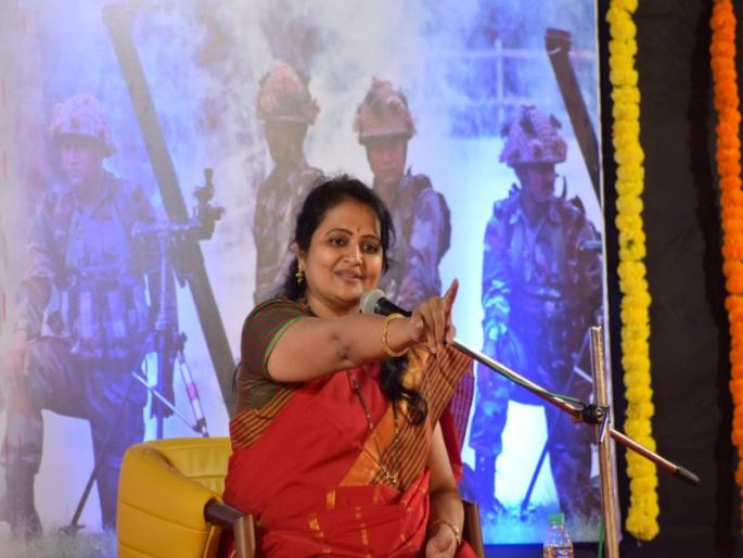 Dharma is not a religion, separating religion - Dhanashree Lele's opinion | धारण करतो तो धर्म, विभक्त करणारा धर्म नाही - धनश्री लेले यांचे मत  Dharma is not a religion, separating religion - Dhanashree Lele's opinion | धारण करतो तो धर्म, विभक्त करणारा धर्म नाही - धनश्री लेले यांचे मत