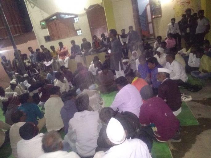 The issue of Dhanagara reservation; Meeting will be held at Washim | धनगर आरक्षणाचा मुद्दा पेटला; वाशिम येथे आरक्षण महामेळावा The issue of Dhanagara reservation; Meeting will be held at Washim | धनगर आरक्षणाचा मुद्दा पेटला; वाशिम येथे आरक्षण महामेळावा