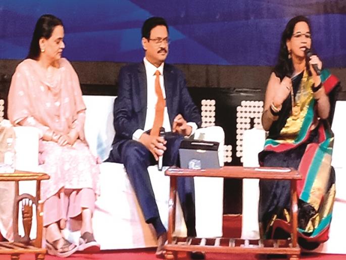 Marathi man needs courage - Dhananjay Datar | मराठी माणसाने धाडस करणे आवश्यक- धनंजय दातार Marathi man needs courage - Dhananjay Datar | मराठी माणसाने धाडस करणे आवश्यक- धनंजय दातार