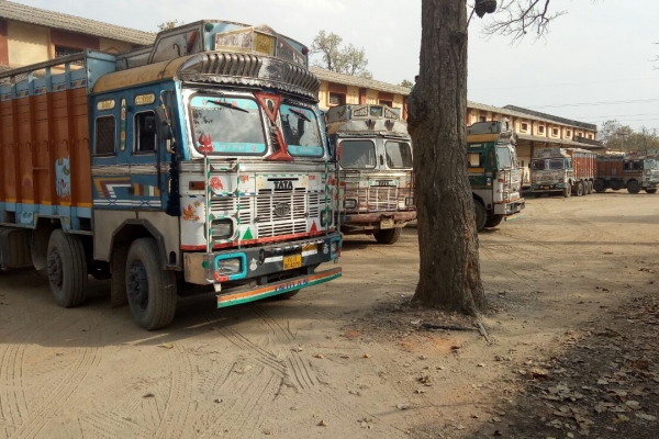 CoronaVirus Lockdown: Action taken against 26 cheap food shops in the district | CoronaVirus Lockdown :जिल्ह्यातील २६ स्वस्त धान्य दुकानांवर कारवाई