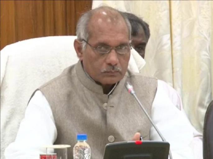 Uttar Pradesh | Dharampal Singh | Minister of livestock and milk development Dharampal Singh claims that Gaumutra can remove Bhootbadha and Vastudosh | UP Minister Dharampal Singh: 'गोमूत्रामुळे भूतबाधा आणि वास्तुदोष दूर होतो', भाजप नेत्याचे अजब वक्तव्य Uttar Pradesh | Dharampal Singh | Minister of livestock and milk development Dharampal Singh claims that Gaumutra can remove Bhootbadha and Vastudosh | UP Minister Dharampal Singh: 'गोमूत्रामुळे भूतबाधा आणि वास्तुदोष दूर होतो', भाजप नेत्याचे अजब वक्तव्य