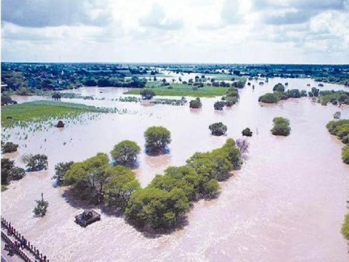 Dharashiv: Everything was washed away, how to live..? Outcry of flood victims in Paranda, Bhum, Umarga | Dharashiv: सगळंच वाहून गेलं, जगायचं कसं..? परंडा, भूम, उमरग्यात पूरग्रस्तांचा आक्रोश Dharashiv: Everything was washed away, how to live..? Outcry of flood victims in Paranda, Bhum, Umarga | Dharashiv: सगळंच वाहून गेलं, जगायचं कसं..? परंडा, भूम, उमरग्यात पूरग्रस्तांचा आक्रोश