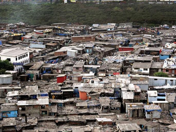 CoronaVirus Two covid 19 patient found in mumbais dharavi slum kkg | CoronaVirus: धारावीत २४ तासांत सापडले कोरोनाचे दोन रुग्ण; सफाई कर्मचाऱ्याला लागण CoronaVirus Two covid 19 patient found in mumbais dharavi slum kkg | CoronaVirus: धारावीत २४ तासांत सापडले कोरोनाचे दोन रुग्ण; सफाई कर्मचाऱ्याला लागण