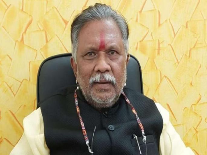 Dharma Rao Baba Atram left the post of Guardian Minister of Gondia District | धर्मरावबाबा आत्राम यांनी सोडले गोंदिया जिल्ह्याचे पालकमंत्रिपद Dharma Rao Baba Atram left the post of Guardian Minister of Gondia District | धर्मरावबाबा आत्राम यांनी सोडले गोंदिया जिल्ह्याचे पालकमंत्रिपद