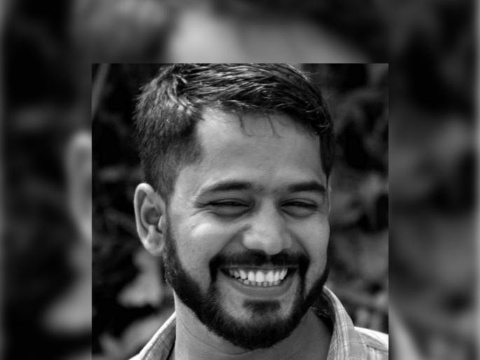 committed suicide by slitting his throat with his own hand Shocking incident in Pune | स्वतःच्याच हाताने कटरने गळा चिरून केली आत्महत्या; पुण्यातील धक्कादायक घटना committed suicide by slitting his throat with his own hand Shocking incident in Pune | स्वतःच्याच हाताने कटरने गळा चिरून केली आत्महत्या; पुण्यातील धक्कादायक घटना