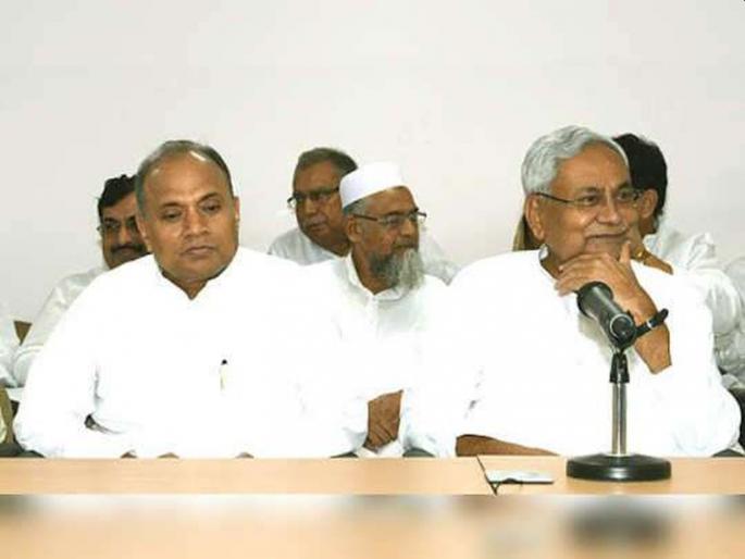 Rajya Sabha MP RCP singh Nitish Kumar's new political successor, JDUs president | राज्यसभा खासदार नितीशकुमारांचा नवा राजकीय वारसदार; बिहारच्या राजकारणात खळबळ Rajya Sabha MP RCP singh Nitish Kumar's new political successor, JDUs president | राज्यसभा खासदार नितीशकुमारांचा नवा राजकीय वारसदार; बिहारच्या राजकारणात खळबळ