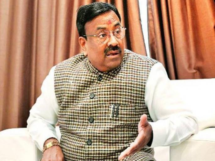 BJP leader Sudhir Mungantiwar has criticized the Mahavikas Aghadi. | सध्या सुडनाट्य अन् गुंडाराज सुरू; सुधीर मुनगंटीवारांची राज्य सरकारवर टीका BJP leader Sudhir Mungantiwar has criticized the Mahavikas Aghadi. | सध्या सुडनाट्य अन् गुंडाराज सुरू; सुधीर मुनगंटीवारांची राज्य सरकारवर टीका