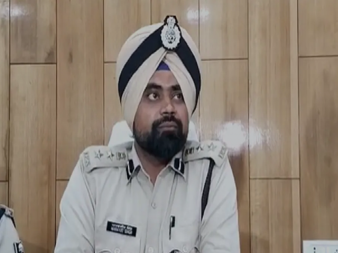 Training is given in PFI is like RSS, Patna SSP's statement make new controversy | 'PFI मध्ये RSS प्रमाणे ट्रेनिंग दिली जाते' पाटणा SSP च्या वक्तव्याने नवा वाद Training is given in PFI is like RSS, Patna SSP's statement make new controversy | 'PFI मध्ये RSS प्रमाणे ट्रेनिंग दिली जाते' पाटणा SSP च्या वक्तव्याने नवा वाद