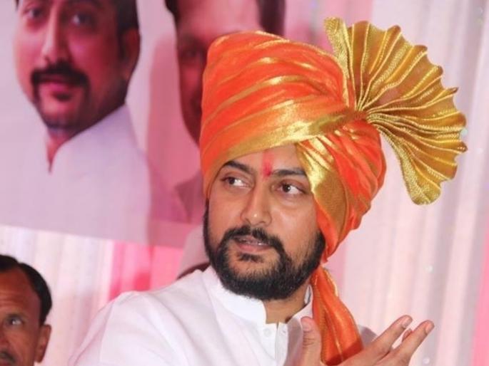 dhiraj Deshmukh challenge to candidate in the Assembly elections | उमेदवारीसाठी आजी-माजी आमदारांची समजूत काढण्याचे धीरज देशमुखांसमोर आव्हान dhiraj Deshmukh challenge to candidate in the Assembly elections | उमेदवारीसाठी आजी-माजी आमदारांची समजूत काढण्याचे धीरज देशमुखांसमोर आव्हान