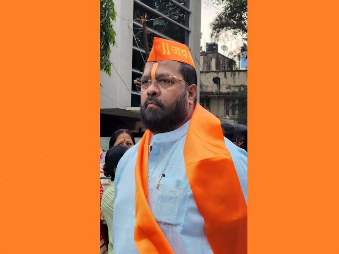 BJP city president absent while filing candidature in Pune dhiraj Ghate being upset | पुण्यात उमेदवारांचे अर्ज दाखल करताना भाजपचे शहराध्यक्षच गैरहजर; घाटे नाराज असल्याच्या चर्चा BJP city president absent while filing candidature in Pune dhiraj Ghate being upset | पुण्यात उमेदवारांचे अर्ज दाखल करताना भाजपचे शहराध्यक्षच गैरहजर; घाटे नाराज असल्याच्या चर्चा