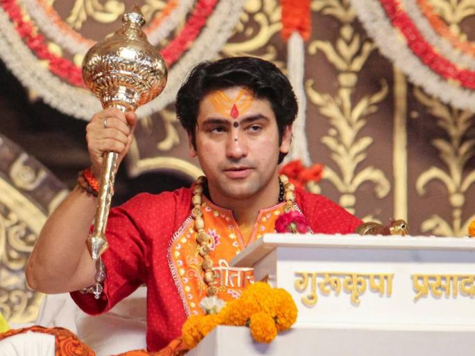 I will not go to West Bengal as long as Didi is there; Bageshwar Baba Dhirendra Krishna Shastri swears | दीदी आहेत तोपर्यंत मी पश्चिम बंगालला जाणार नाही; बागेश्वर बाबा धीरेंद्र कृष्ण शास्त्री यांची शपथ