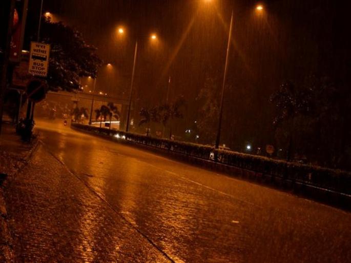 Gang rape of a young woman walking home from the street; An incident Gowandi Area Mumbai | रस्त्यावरुन पायी घरी जाणाऱ्या तरुणीवर सामूहिक बलात्कार; मुंबईला हादरुन टाकणारी घटना Gang rape of a young woman walking home from the street; An incident Gowandi Area Mumbai | रस्त्यावरुन पायी घरी जाणाऱ्या तरुणीवर सामूहिक बलात्कार; मुंबईला हादरुन टाकणारी घटना