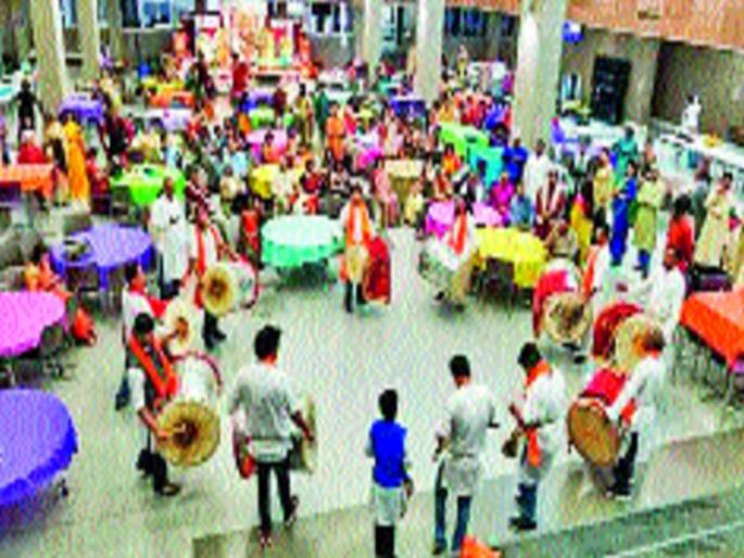 Marathi Culture in America | सातासमुद्रापार गर्जते मराठी संस्कृती, अमेरिकेत झाला ढोलांचा दणदणाट Marathi Culture in America | सातासमुद्रापार गर्जते मराठी संस्कृती, अमेरिकेत झाला ढोलांचा दणदणाट