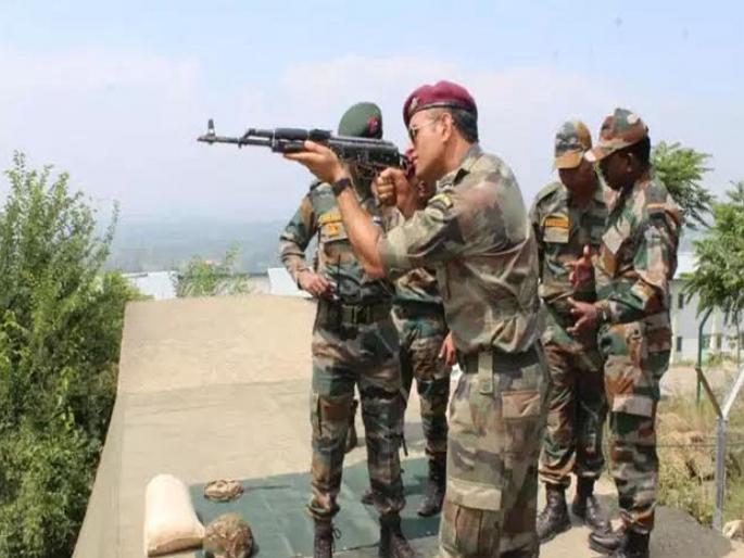 Lt. Colonel MS Dhoni to visit Siachen Glacier on Independence Day | Independence Day : सियाचीनमधील जवानांची आव्हानं जाणून घेणार कॅप्टन कूल धोनी Lt. Colonel MS Dhoni to visit Siachen Glacier on Independence Day | Independence Day : सियाचीनमधील जवानांची आव्हानं जाणून घेणार कॅप्टन कूल धोनी