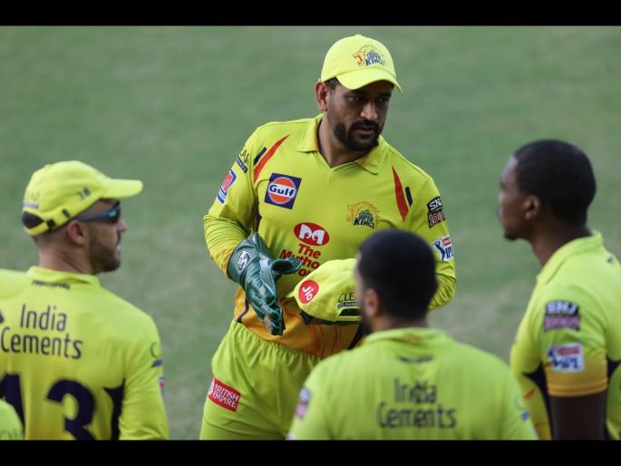CSK vs KXIP Latest News : MS Dhoni becomes only the second wicket keeper to take 100 catches in IPL; KXIP 4/178 | CSK vs KXIP Latest News : पंजाबनं उभी केली आव्हानात्मक धावसंख्या, पण MS Dhoniनं साजरं केलं अनोखं शतक, Video