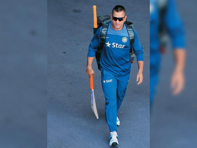 How many more days will MS Dhoni avoid talking about retirement? svg | MS Dhoni अजून किती दिवस निवृत्तीबाबत बोलणं टाळशील?