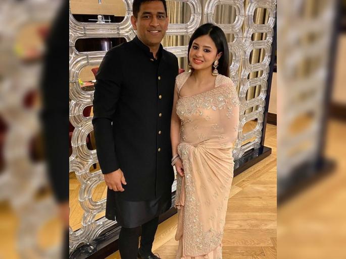 Happy Birthday Dhoni: Sakshi's birthday wish for husband MS Dhoni is witty and full of love | Happy Birthday Dhoni: महेंद्रसिंग धोनीला पत्नी साक्षीकडून रोमँटिक शुभेच्छा; सांगितला बर्थ डे प्लान