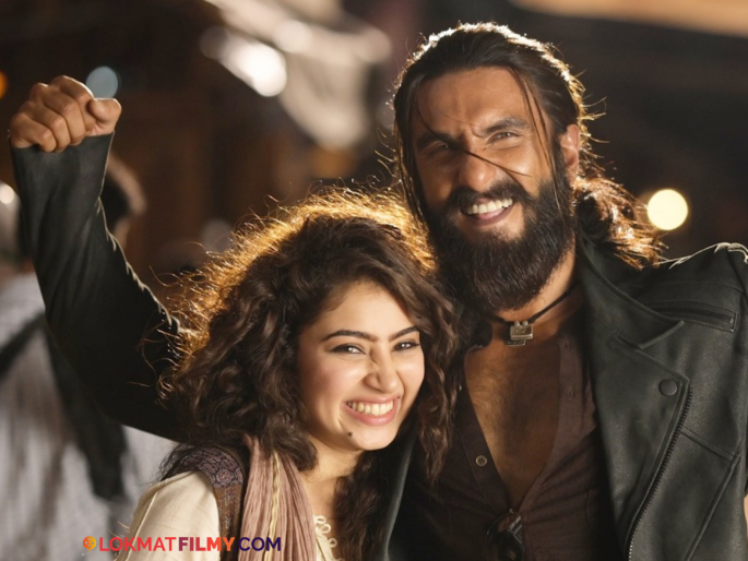 Dhuranndhar Tops Netflix Pakistan Charts Despite Theatre Ban | थिएटरमध्ये बंदी तरीही पाकिस्तानात 'धुरंधर'ची हवा, नेटफ्लिक्सवर ठरला नंबर १ Dhuranndhar Tops Netflix Pakistan Charts Despite Theatre Ban | थिएटरमध्ये बंदी तरीही पाकिस्तानात 'धुरंधर'ची हवा, नेटफ्लिक्सवर ठरला नंबर १