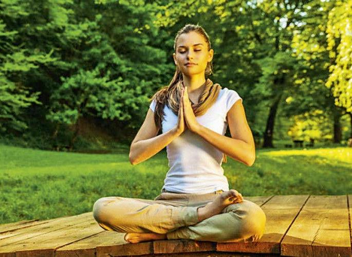 How to happy in festivals like Deewali? | डिप्रेशनला बाजूला सारून करा दिवाळी आनंदी! How to happy in festivals like Deewali? | डिप्रेशनला बाजूला सारून करा दिवाळी आनंदी!