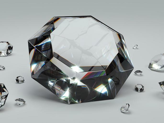 Lok Sabha Election 2024 administration held luckydraw to increase voting percentage voter won diamond ring | भाग्यवान! मतदाराचं अचानक फळफळलं नशीब; लकी ड्रॉमध्ये जिंकला हिऱ्याची अंगठी Lok Sabha Election 2024 administration held luckydraw to increase voting percentage voter won diamond ring | भाग्यवान! मतदाराचं अचानक फळफळलं नशीब; लकी ड्रॉमध्ये जिंकला हिऱ्याची अंगठी