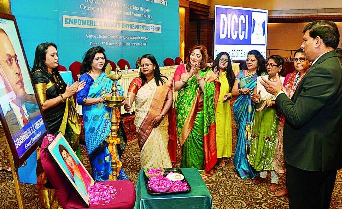 Great opportunities for women in the food processing industry: Nischay Shelke | महिलांना अन्न प्रक्रिया उद्योगात अपार संधी : निश्चय शेळके Great opportunities for women in the food processing industry: Nischay Shelke | महिलांना अन्न प्रक्रिया उद्योगात अपार संधी : निश्चय शेळके