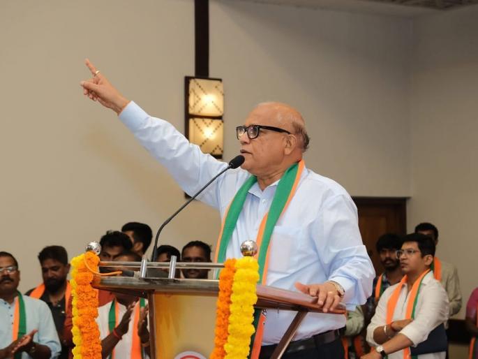 be careful if you break the roads minister digambar kamat warns | रस्ते फोडाल तर खबरदार; मंत्री दिगंबर कामत यांचा इशारा be careful if you break the roads minister digambar kamat warns | रस्ते फोडाल तर खबरदार; मंत्री दिगंबर कामत यांचा इशारा