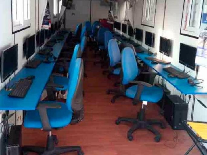 Online transaction in the country's first digital hospital is not responsive, Harisal Gawal problem in Melghat was 'like' | देशातील पहिल्या डिजिटल व्हीलेजमध्ये ऑनलाईन व्यवहारास प्रतिसाद नाही, मेळघाटातील हरिसाल गावत समस्या ‘जैसे थे’ Online transaction in the country's first digital hospital is not responsive, Harisal Gawal problem in Melghat was 'like' | देशातील पहिल्या डिजिटल व्हीलेजमध्ये ऑनलाईन व्यवहारास प्रतिसाद नाही, मेळघाटातील हरिसाल गावत समस्या ‘जैसे थे’