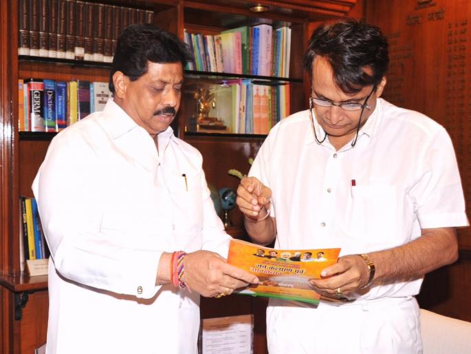 From Corporator to Union Minister, read .. Dilip Gandhi's life journey | नगरसेवक ते केंद्रिय मंत्री, वाचा.. दिलीप गांधी यांचा प्रवास From Corporator to Union Minister, read .. Dilip Gandhi's life journey | नगरसेवक ते केंद्रिय मंत्री, वाचा.. दिलीप गांधी यांचा प्रवास