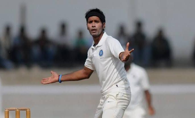 Shocking! India's 'this' player has been dropped from the squad due to abusing the coach | धक्कादायक! प्रशिक्षकांना शिविगाळ केल्यामुळे भारताचा 'हा' खेळाडू झाला संघातून आऊट