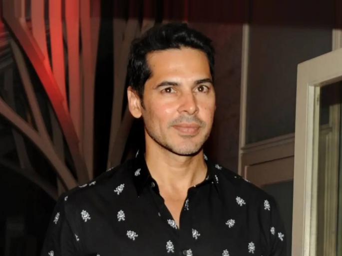 Raids at 15 places in Mithi cleaning scam case; Actor Dino Morea's house also raided | मिठी सफाई घोटाळाप्रकरणी १५ ठिकाणी छापे; अभिनेता डिनो मोरियाच्या घरावरही धाड Raids at 15 places in Mithi cleaning scam case; Actor Dino Morea's house also raided | मिठी सफाई घोटाळाप्रकरणी १५ ठिकाणी छापे; अभिनेता डिनो मोरियाच्या घरावरही धाड